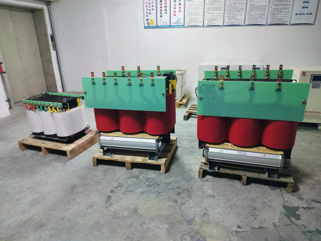 日土KS11-1000KVA矿用变压器
